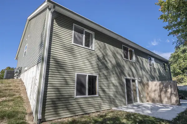 194 Devonwood, Shelby, MI 49455
