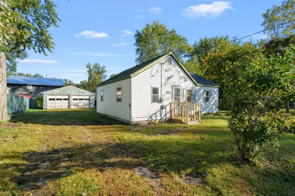 3233 Greenfield, Kalamazoo, MI 49048