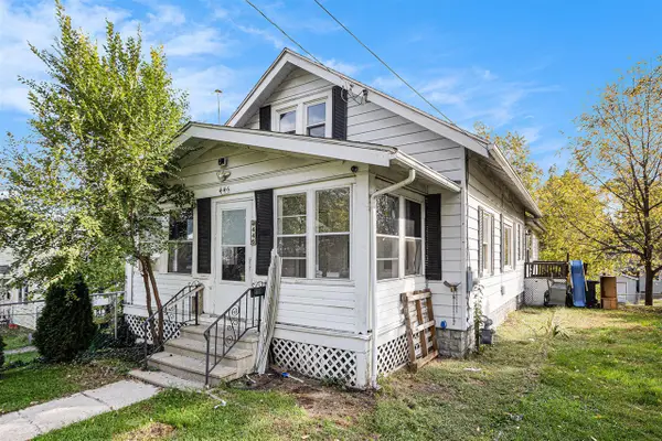 446 N 24th, Springfield, MI 49037