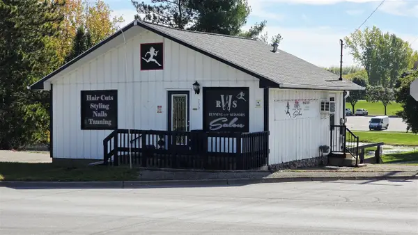 700 E Main, Edmore, MI 48829