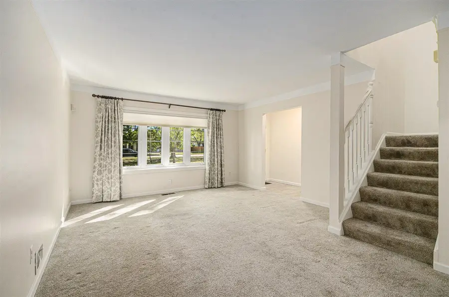 20537 Williamsburg, Harper Woods, MI 48225 - Image #3