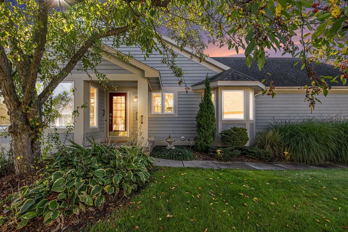 7649 Greenbrier, Rockford, MI 49341 - Image #1