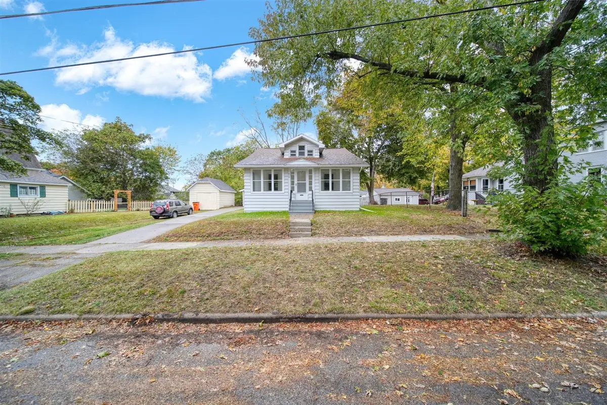 612 Bush, Jackson, MI 49202 - Image #1