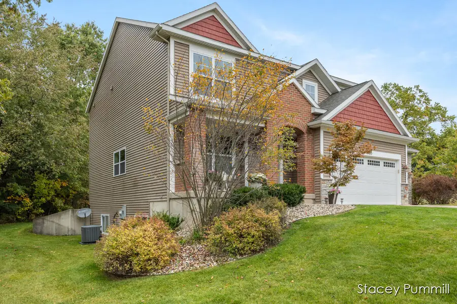 4985 Tiamo, Rockford, MI 49341 - Image #2