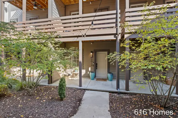 2032 Celadon, Grand Rapids, MI 49525