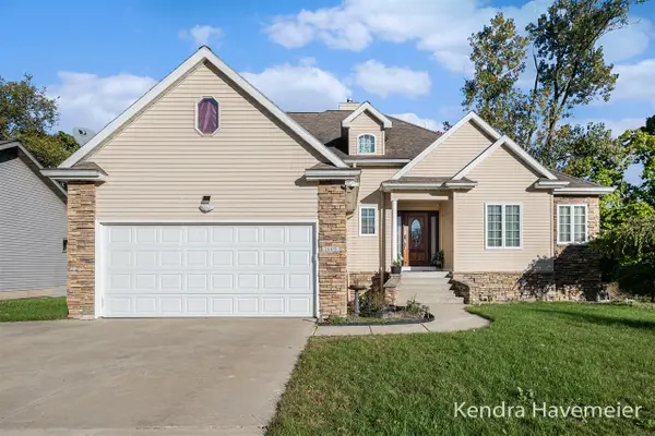 1660 Oakleigh, Grand Rapids, MI 49504