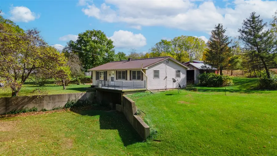 297 4th, Plainwell, MI 49080 - Image #3