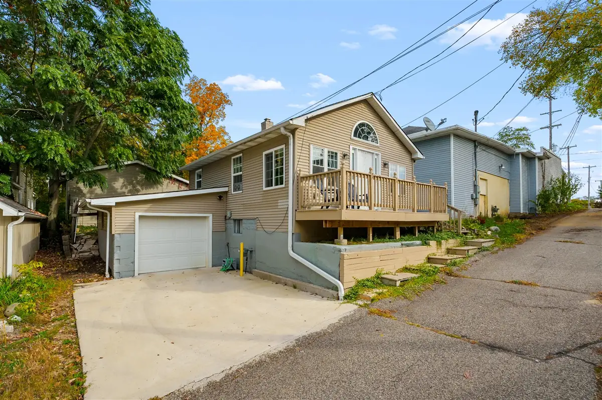 1577 E T, Portage, MI 49002 - Image #1