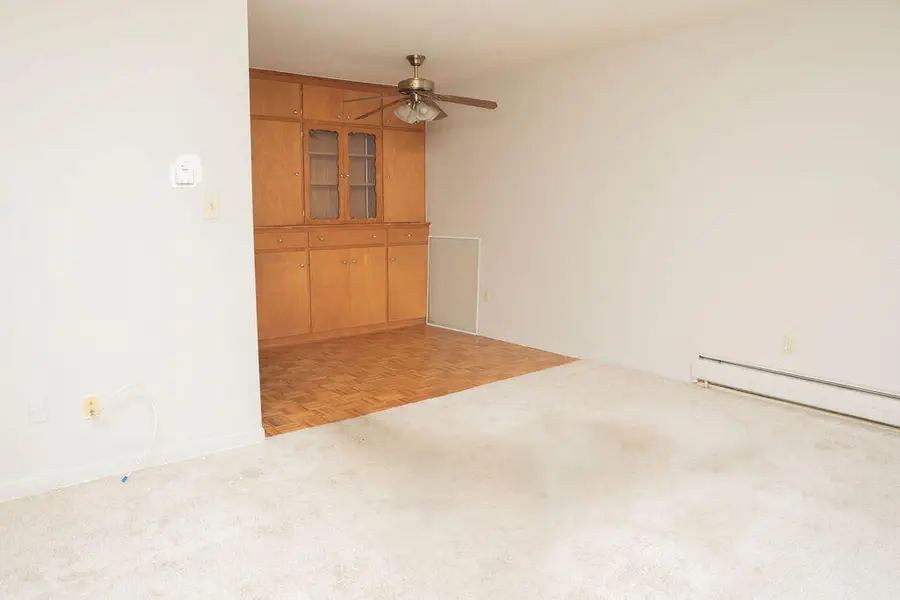 2121 Clawson #205, Royal Oak, MI 48073 - Image #3