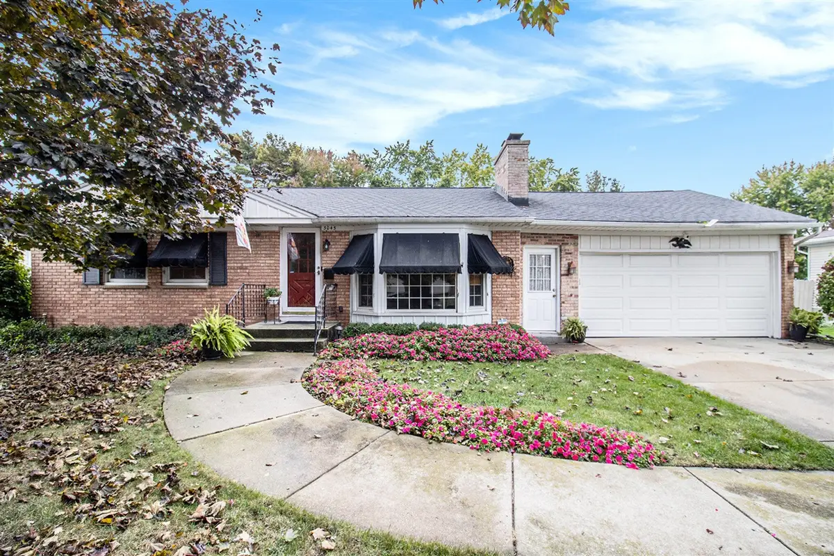 3045 Perry, Wyoming, MI 49519 - Image #1