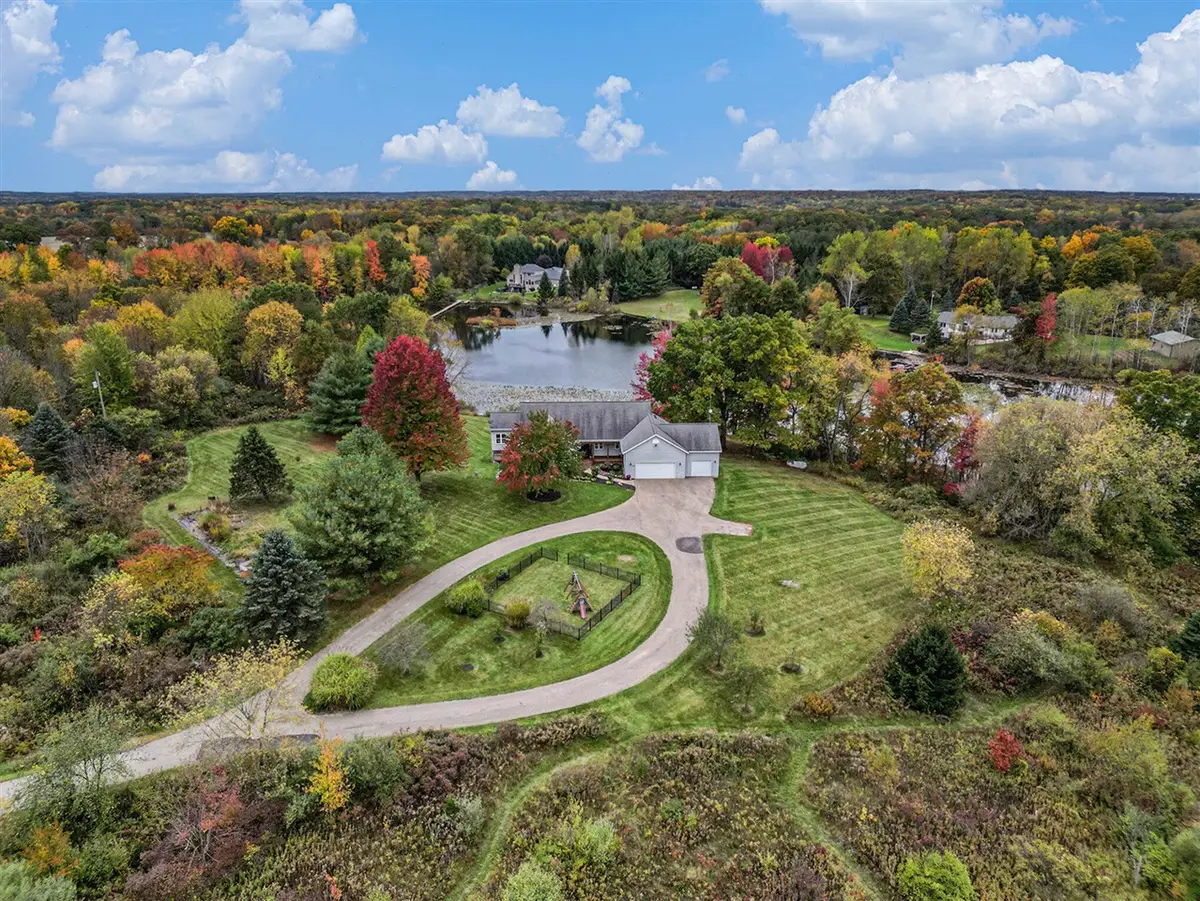 9480 Vincent, Alto, MI 49302 - #1