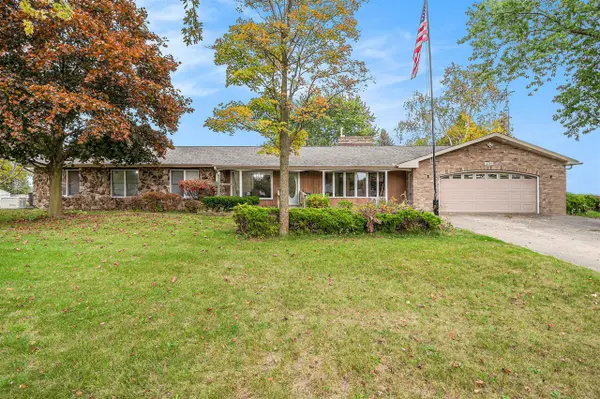 2749 S 8 Mile, Auburn, MI 48611