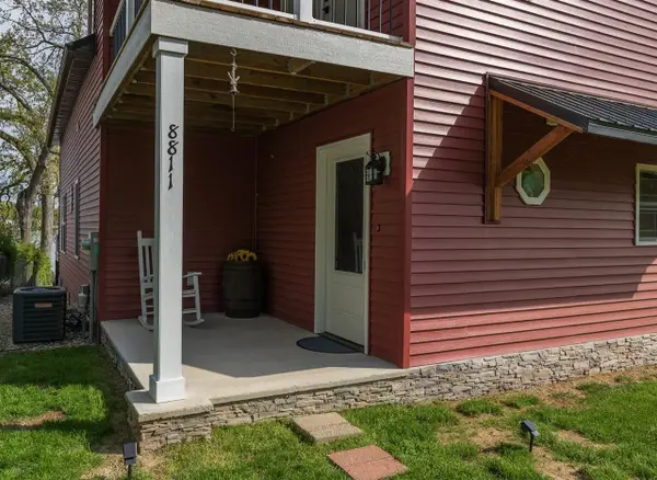 8811 Waruf, Portage, MI 49002