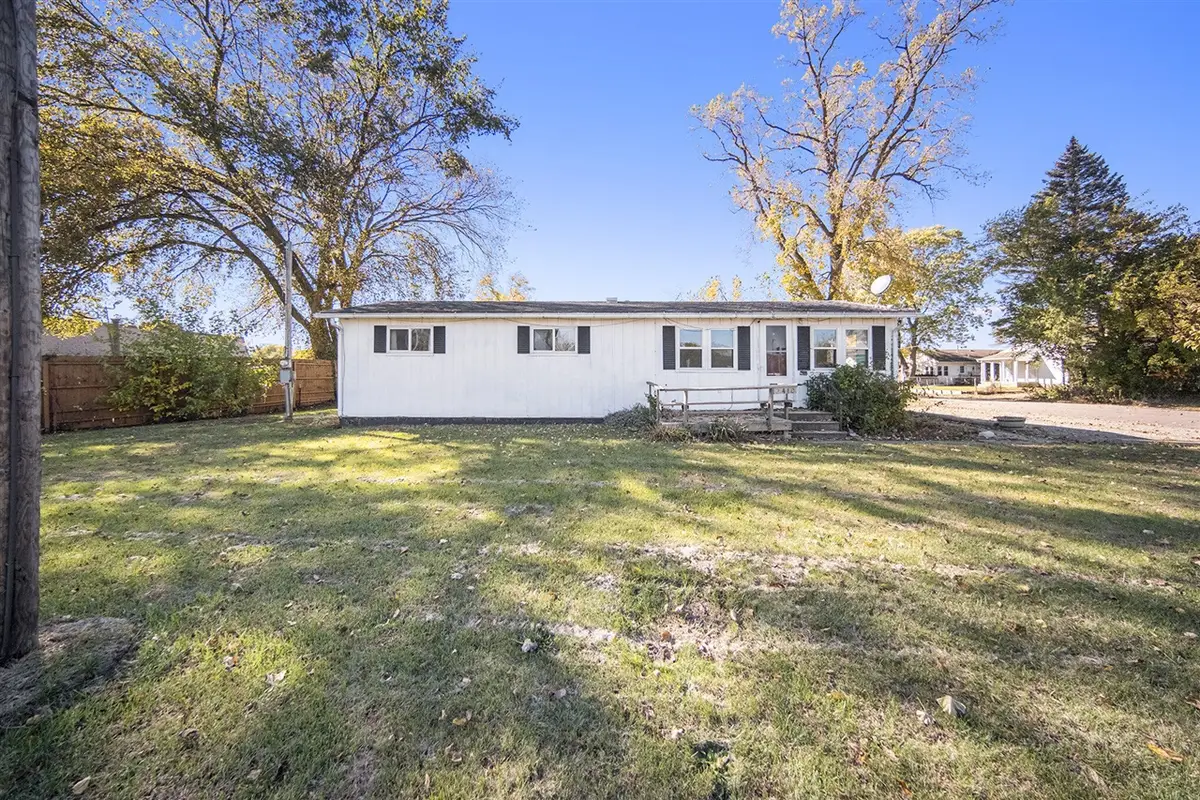 2410 Shirley, Jackson, MI 49202 - Image #1