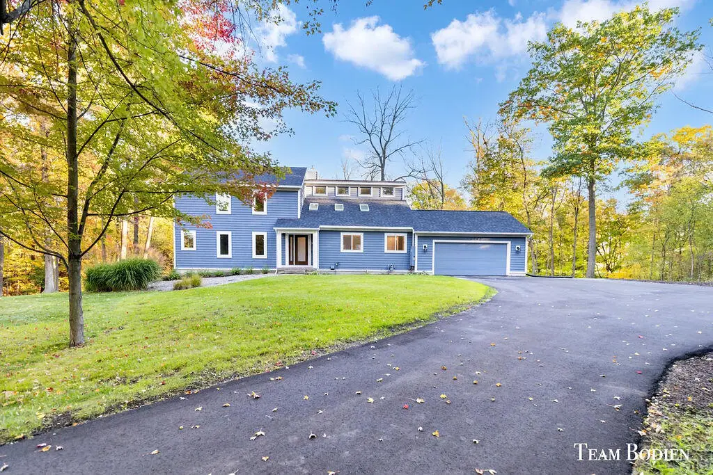 3442 Cascade, Grand Rapids, MI 49546 - #1