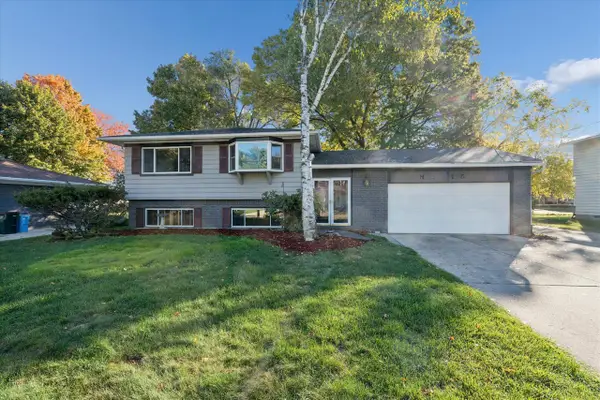 6115 Lerner, Lansing, MI 48911