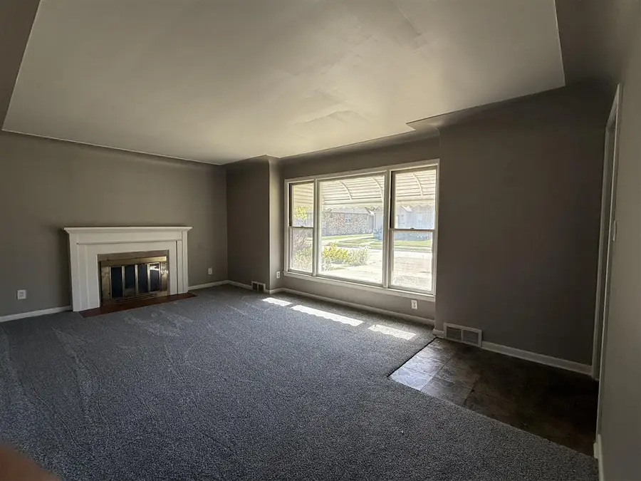 15305 Evergreen, Eastpointe, MI 48021 - #2