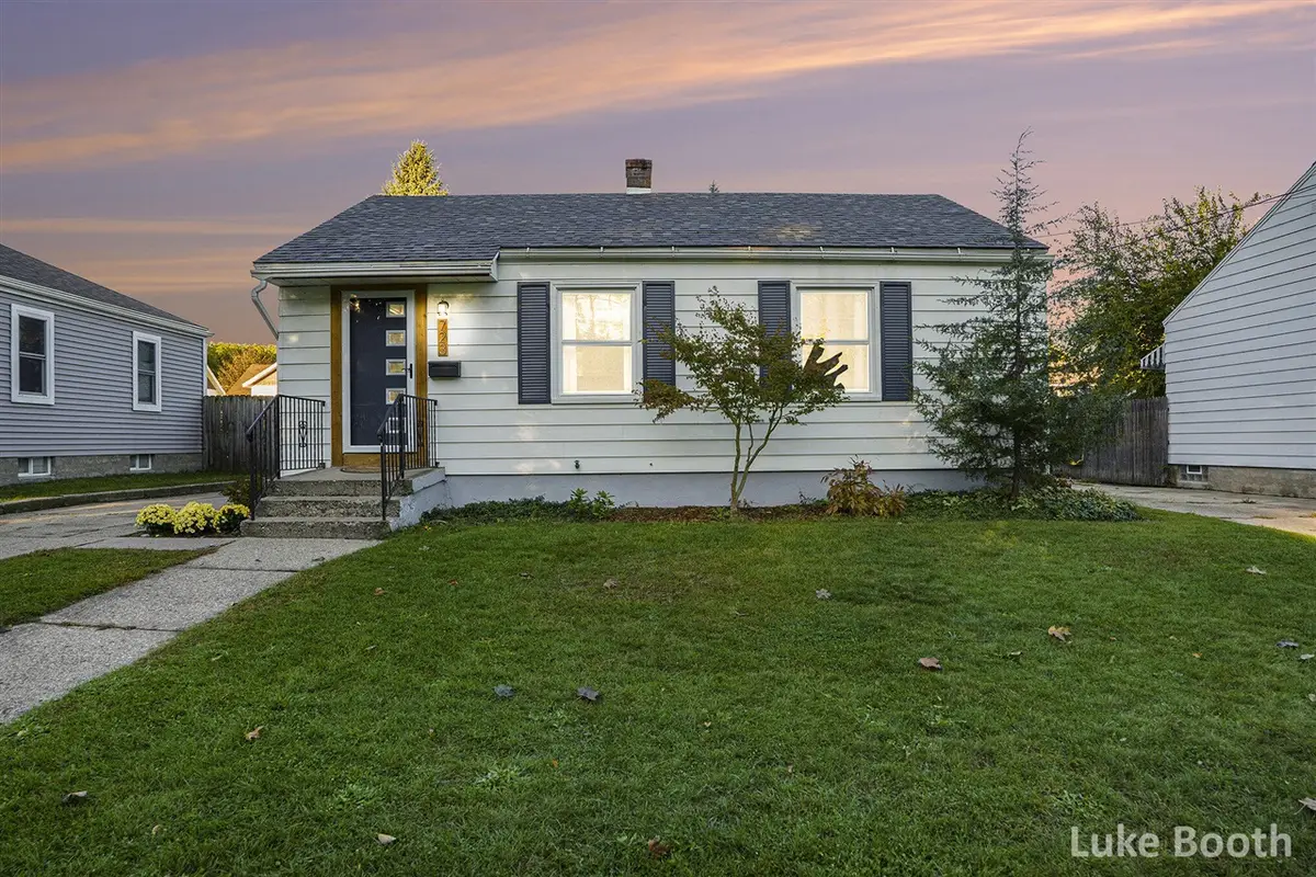 723 Powers, Grand Rapids, MI 49504 - Image #1