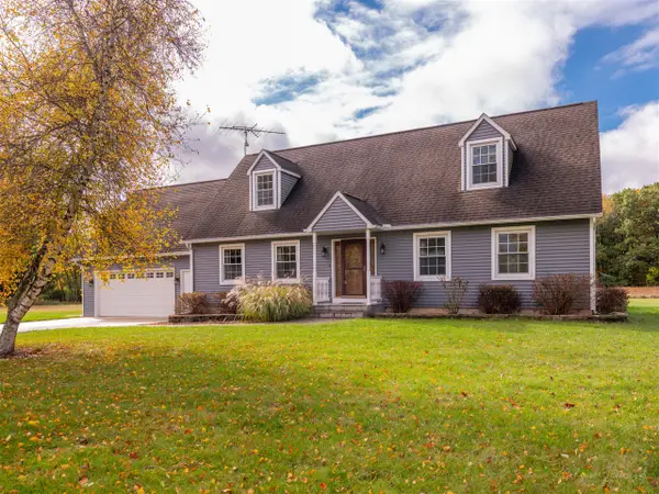 12200 S 31st, Vicksburg, MI 49097