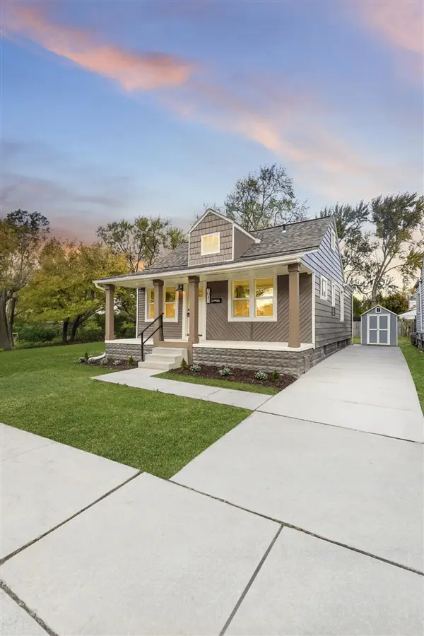 7043 Toepfer, Warren, MI 48091