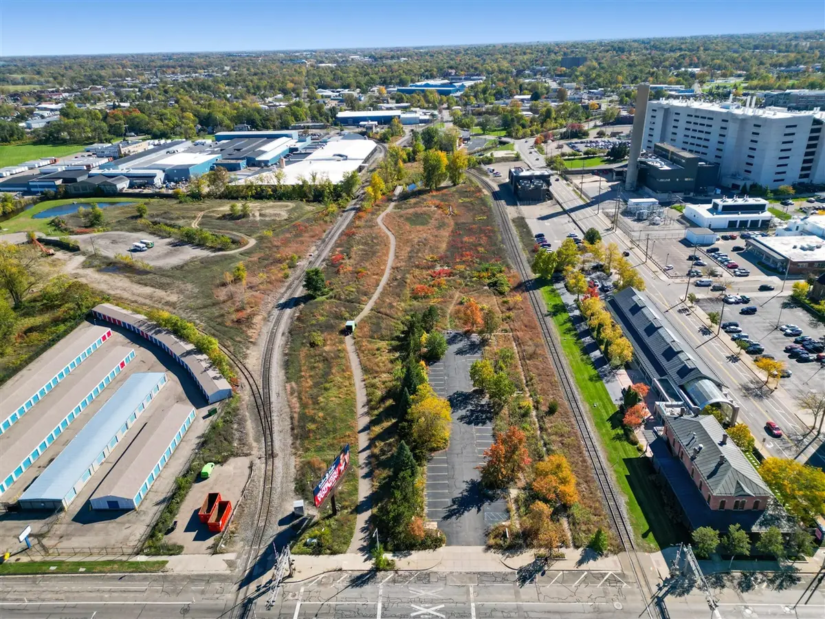 426 E Michigan, Kalamazoo, MI 49007 - #1