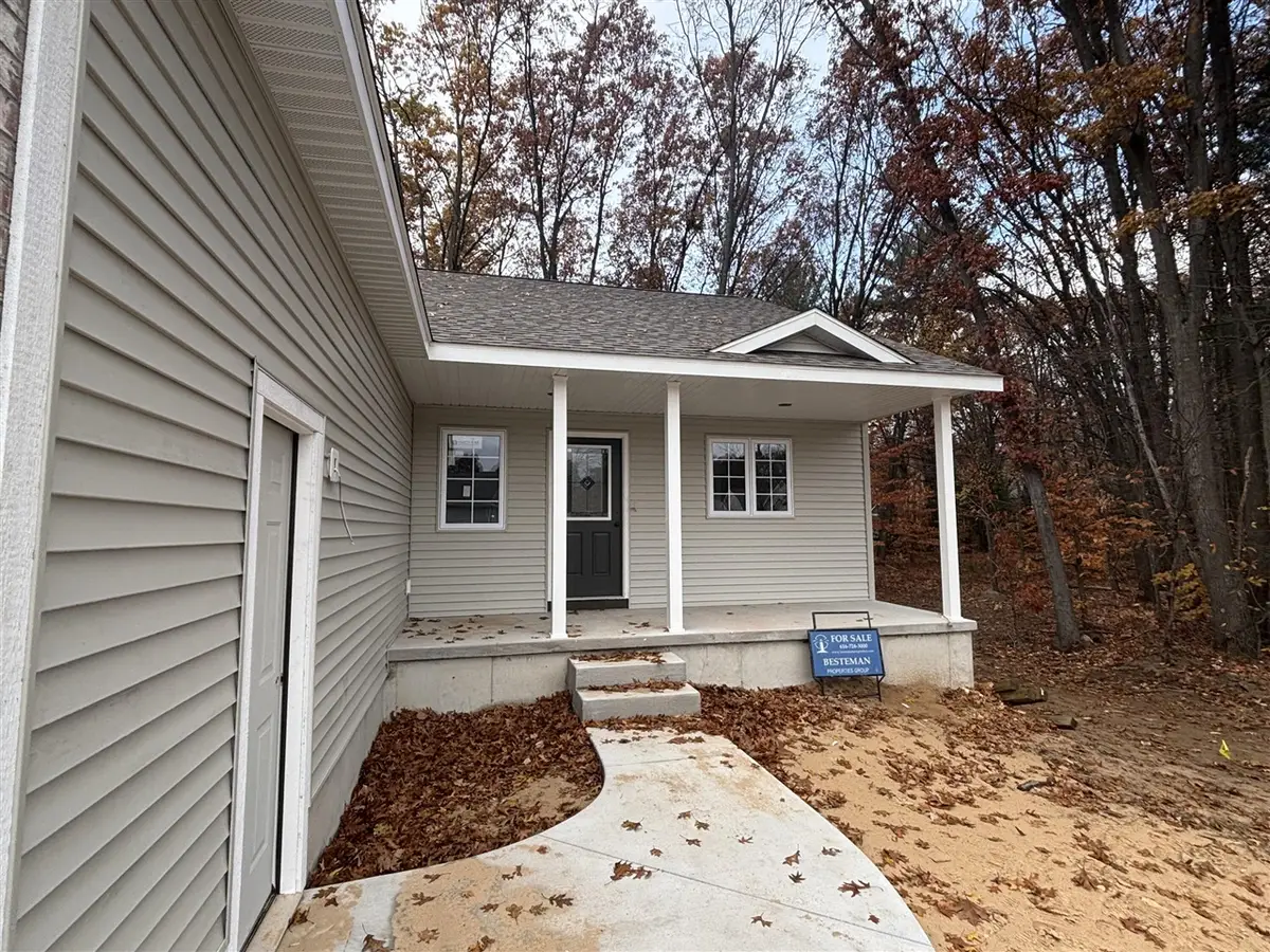 1515 W Addison, Muskegon, MI 49445 - #1