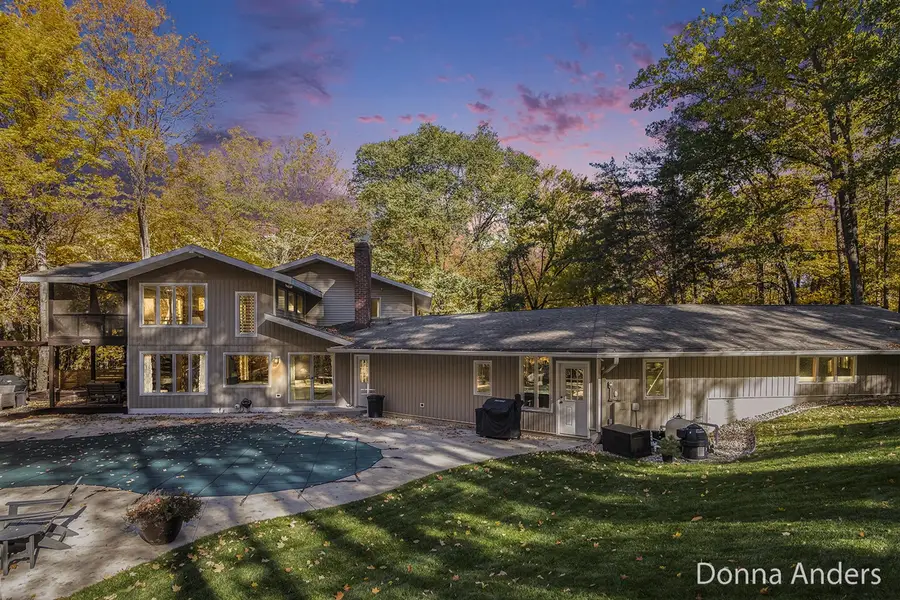 7160 River Valley, Alto, MI 49302 - #2