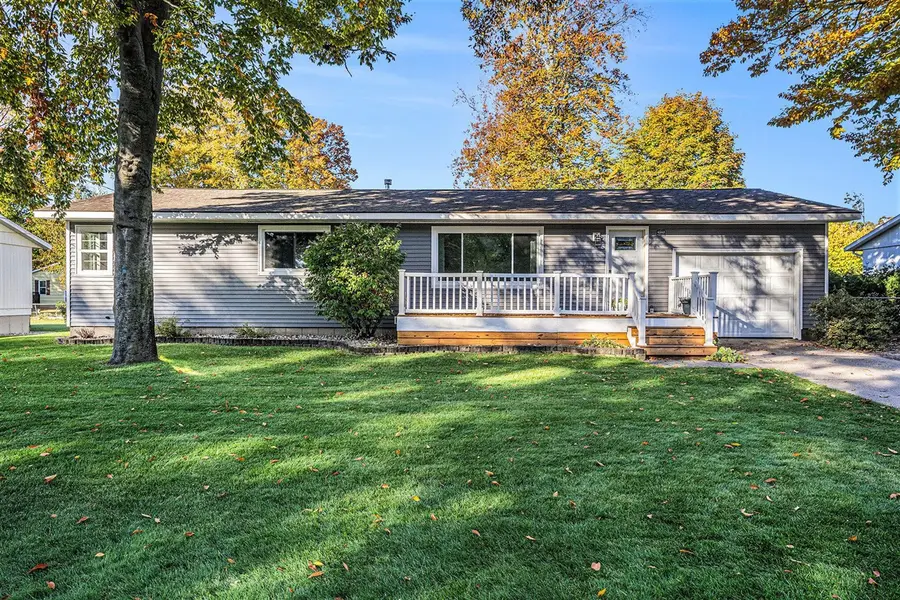 4543 Poulin, Norton Shores, MI 49441 - Image #2