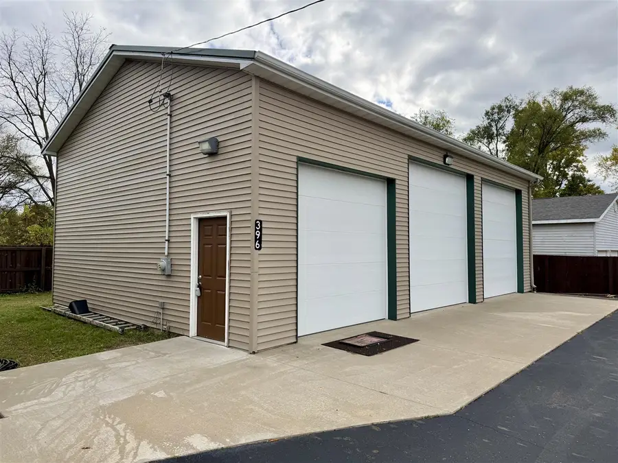 396 & 398 N 20th, Springfield, MI 49037 - Image #3