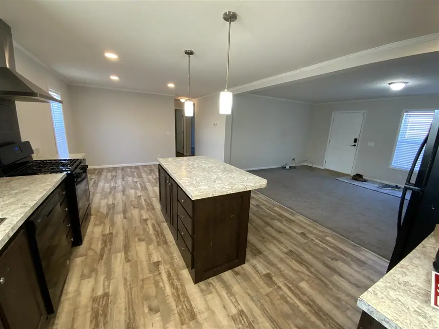 3635 Hawthorn, Jackson, MI 49201 - #3
