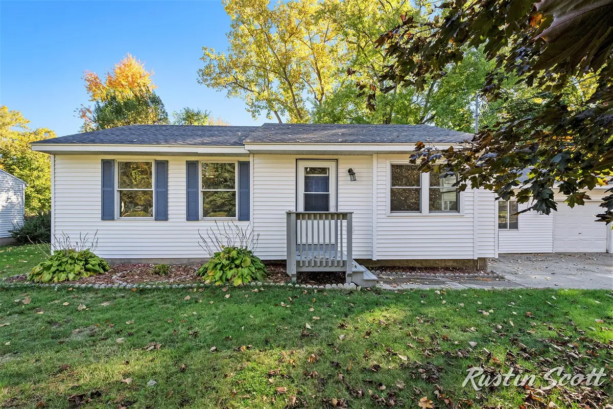3746 Grape, Grand Rapids, MI 49525 - Image #1
