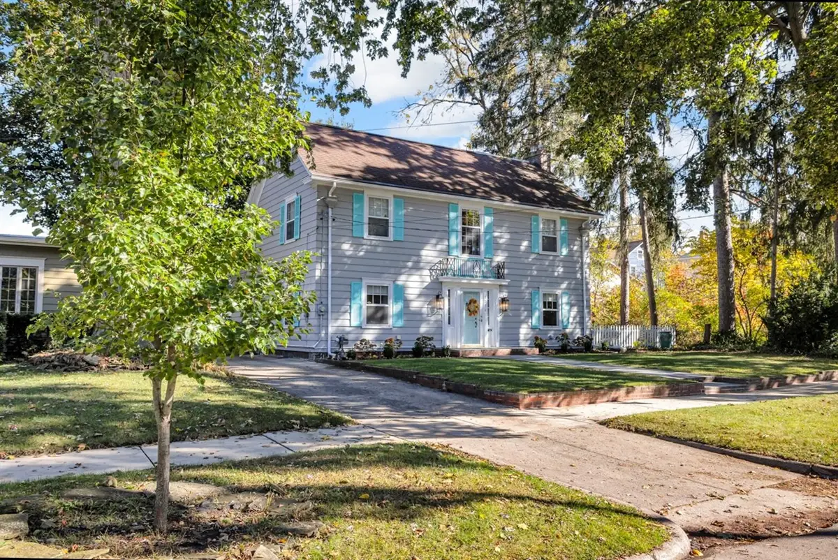 121 S Higby, Jackson, MI 49203 - Image #1