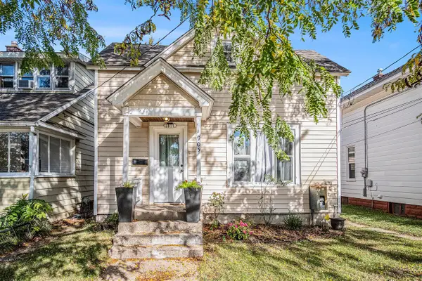 905 Courtney, Grand Rapids, MI 49504