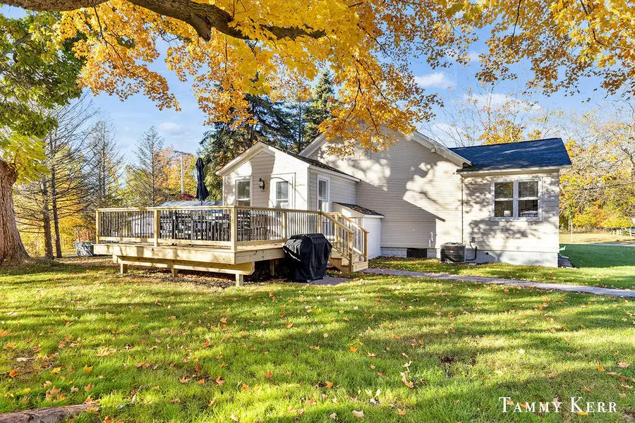 445 S Maple, Saugatuck, MI 49453 - #2