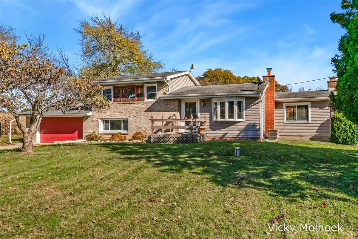 11506 11 Mile, Ceresco, MI 49033 - #1