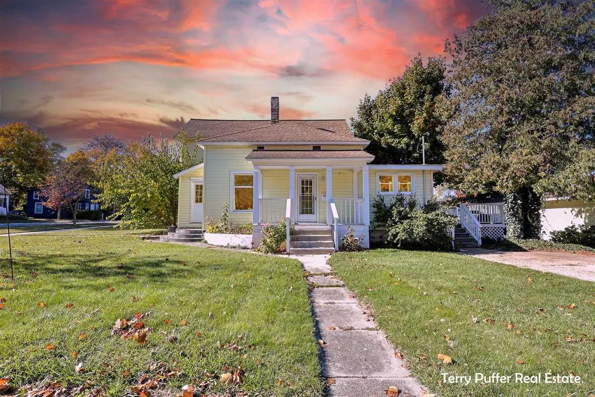 216 E Jefferson, Hart, MI 49420 - #1