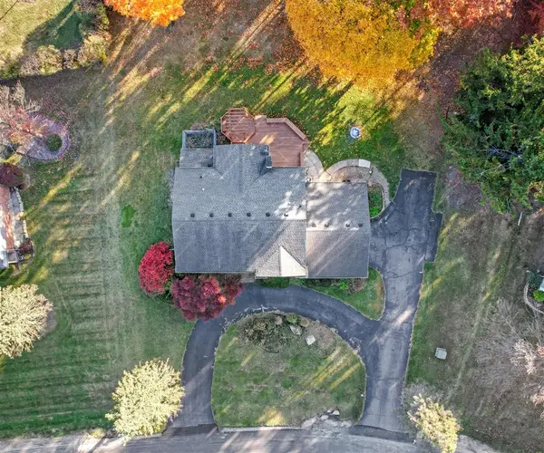 28043 New Bedford, Farmington Hills, MI 48334