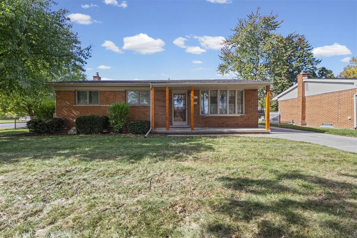 15307 Williams, Livonia, MI 48154 - #1