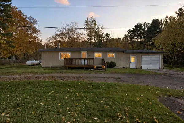 15176 Algoma, Cedar Springs, MI 49319