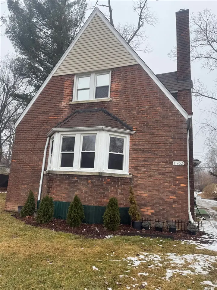 11952 W Outer, Detroit, MI 48223 - #1