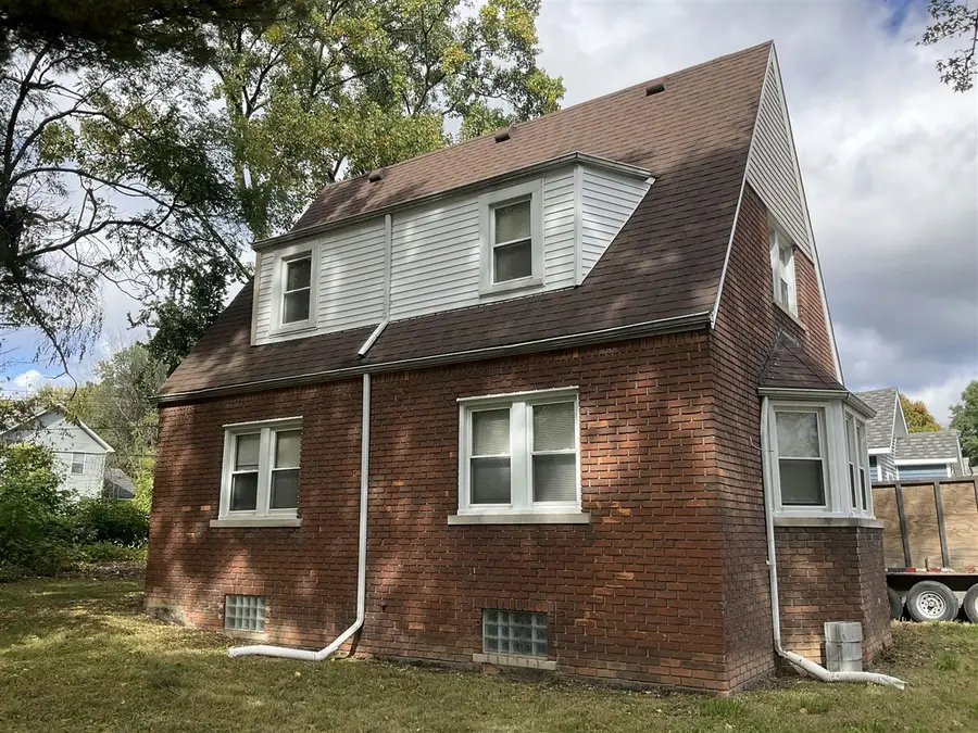 11952 W Outer, Detroit, MI 48223 - #2