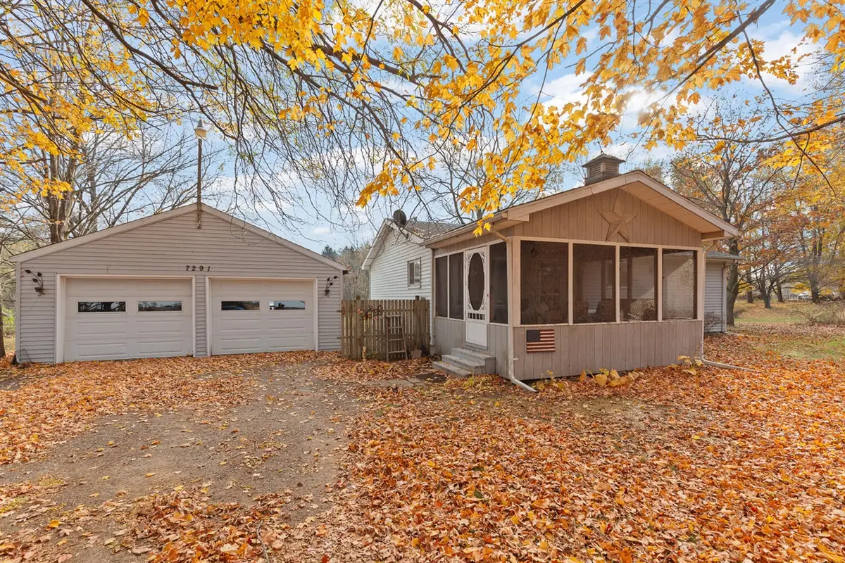 7291 Tucker, Eaton Rapids, MI 48827 - #1