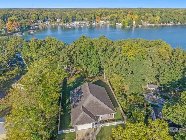 7811 N 39th, Augusta, MI 49012