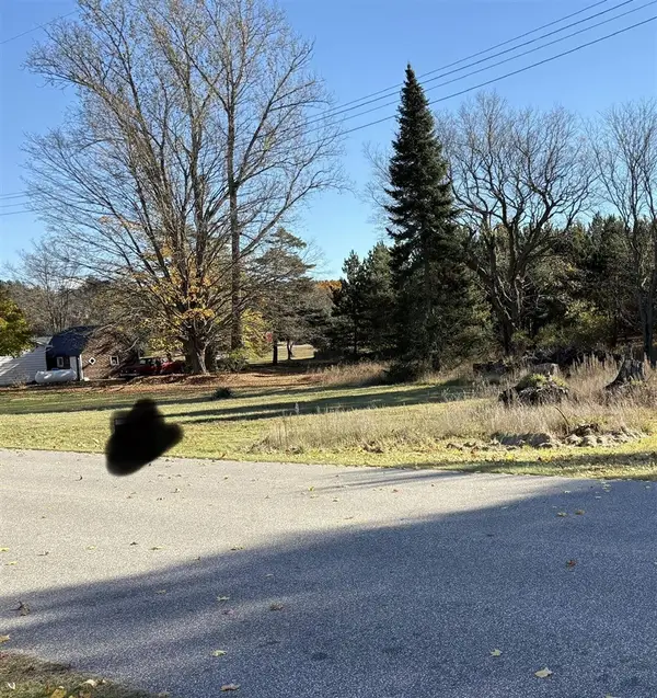 2759 E Michigan, Free Soil, MI 49411