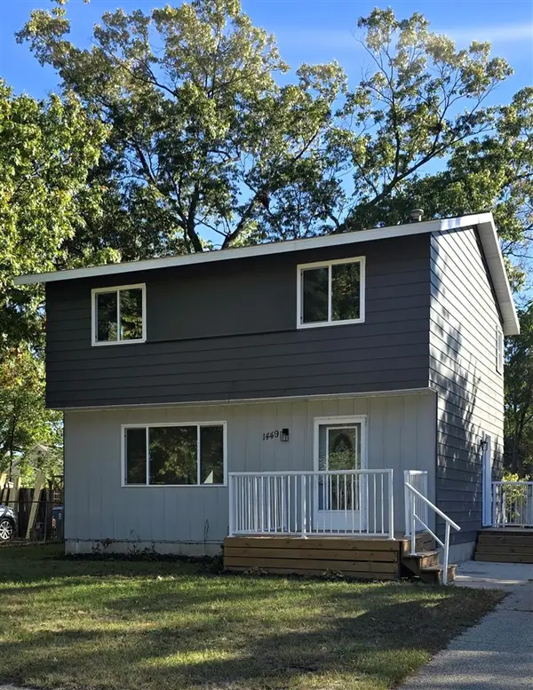 1449 Leonard, Muskegon, MI 49442