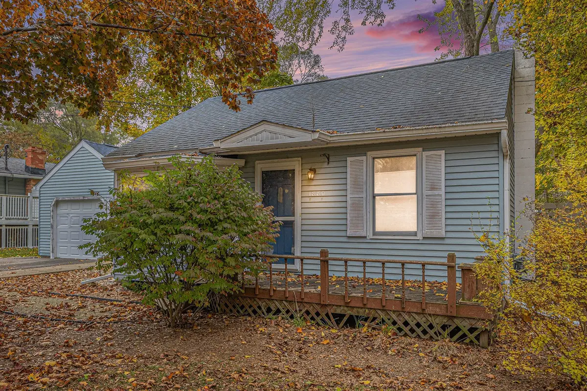 1880 Phillips, Holt, MI 48842 - #1