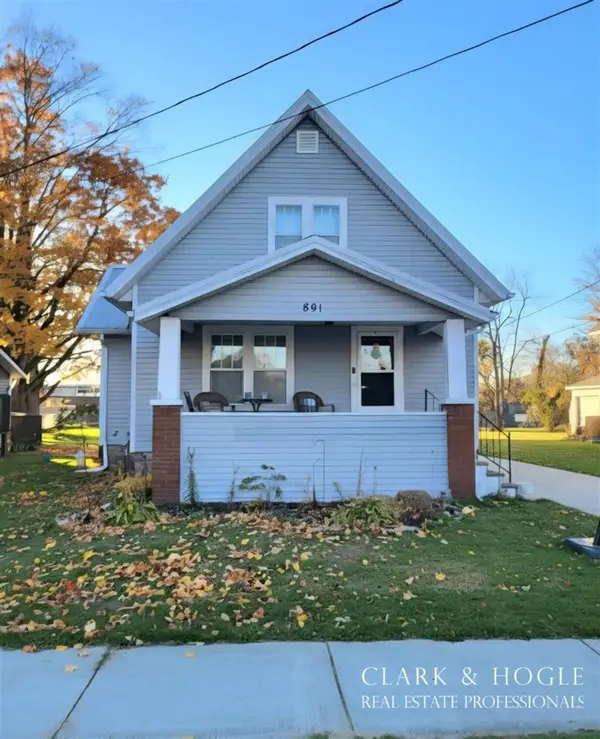 891 6th, Lake Odessa, MI 48849