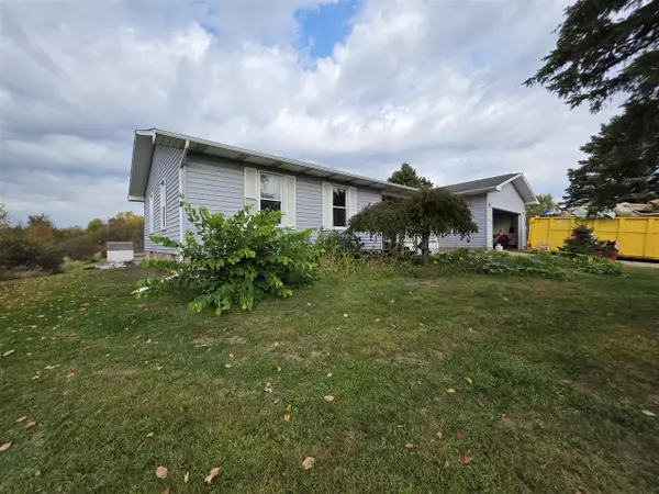 5772 Marshall, Olivet, MI 49076