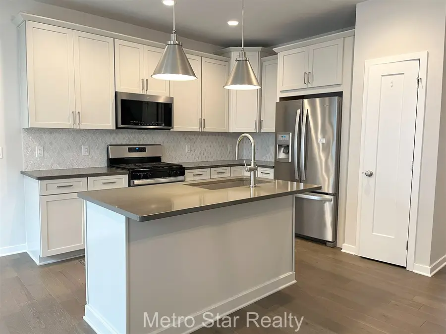 2901 Corston, Ann Arbor, MI 48105 - #2