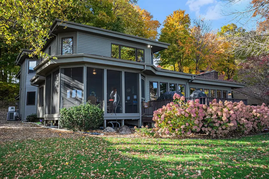 10800 S Interlaken, Richland, MI 49083 - #3